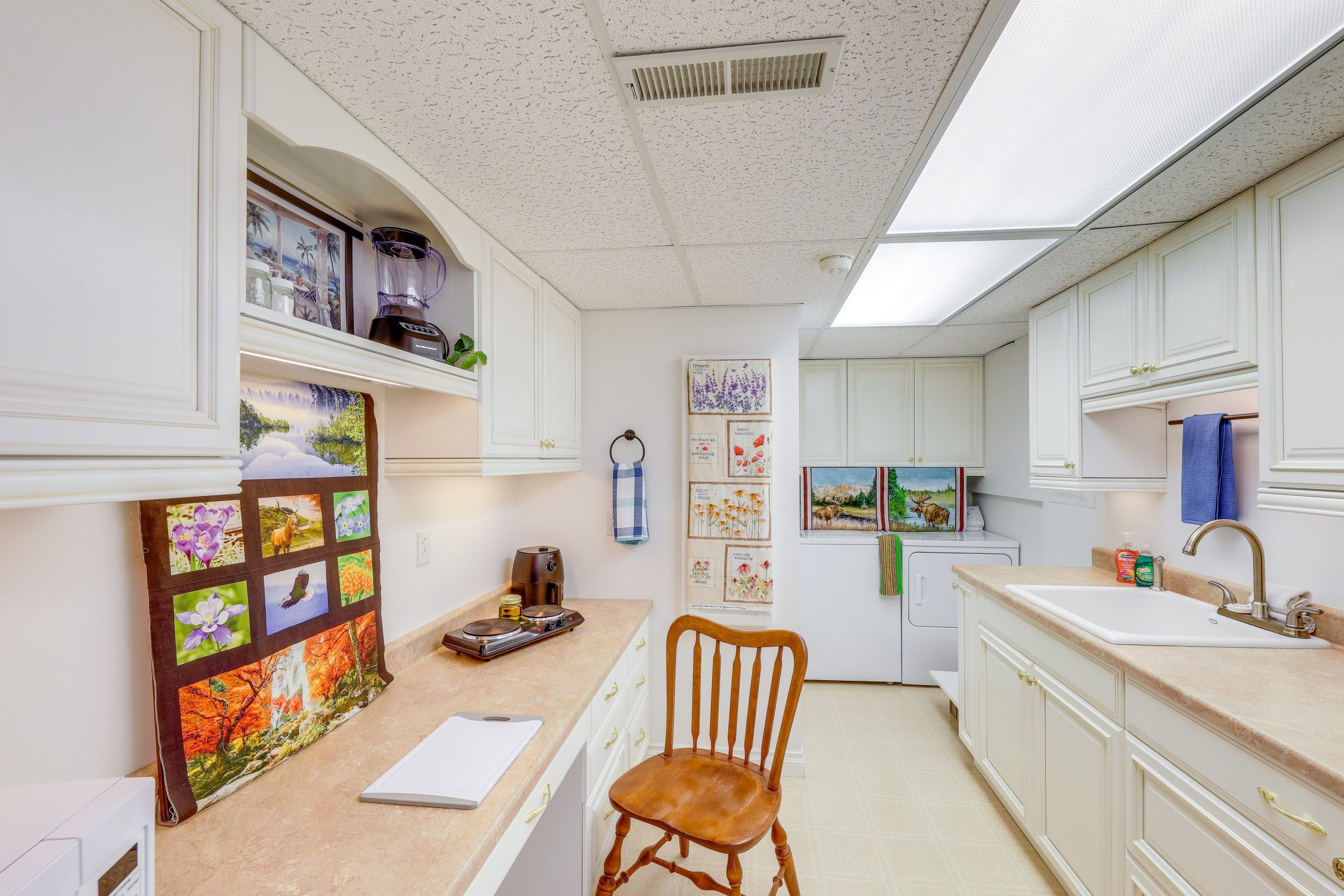 Laundry_Kitchen_Lounge